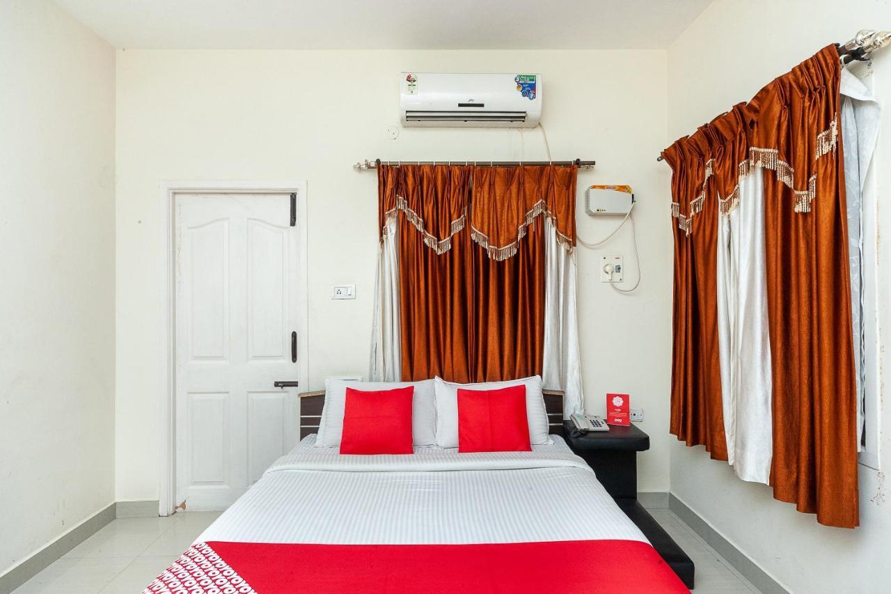 Oyo 30490 Shakuntala Village Resort Bolpur Exterior photo
